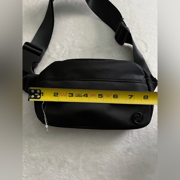 Steve Madden Black Belt Crossbody Fanny Pack Bag Set - Picture 12 of 16
